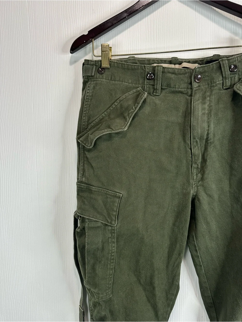 Banana Republic Men's Olive Green Cargo Pants